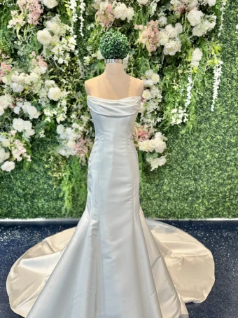 Diamond Couture Atlas #1 thumbnail