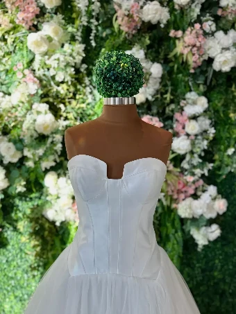 Diamond Couture Dolores #1 thumbnail
