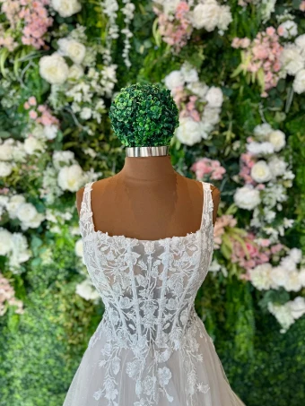 Diamond Couture Ranissa #1 thumbnail