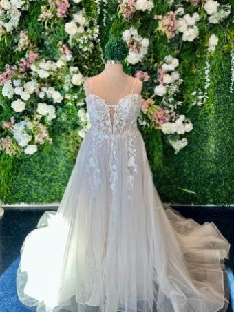 Diamond Couture Rhonda #1 thumbnail