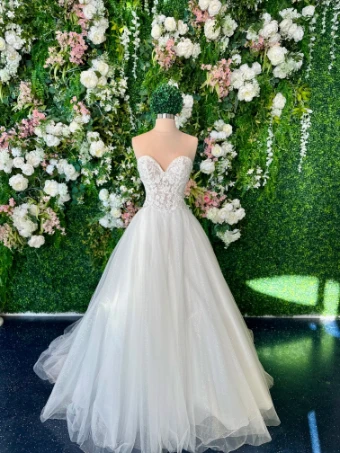 Diamond Couture Willow #1 thumbnail