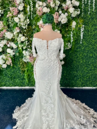 Diamond Couture Blanca #1 thumbnail