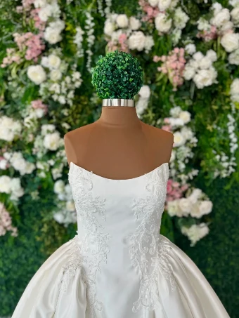 Diamond Couture Gwendolyn #0 thumbnail