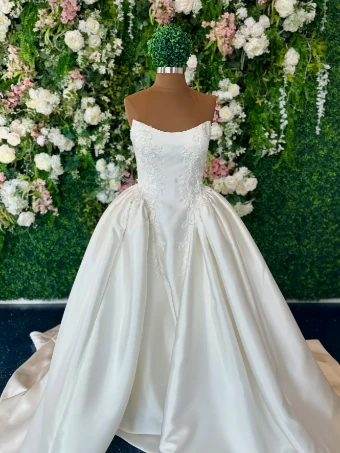 Diamond Couture Gwendolyn #1 thumbnail