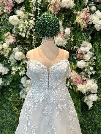 Diamond Couture - OTR Style #Daria #0 Ivory/Ivory thumbnail
