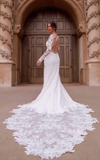 Essense of Australia - OTR Style #D3379 #8 (IV-PL) Ivory Gown w Porcelain Tulle Illusion thumbnail