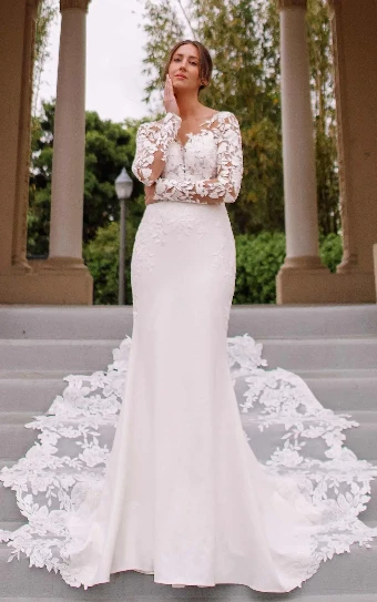 Essense of Australia - OTR Style #D3379 #5 (IV-PL) Ivory Gown w Porcelain Tulle Illusion thumbnail