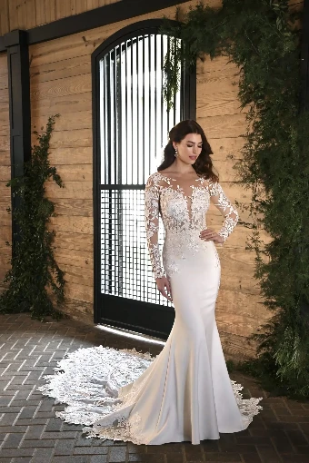 Essense of Australia - OTR Style #D3379 #3 (IV-PL) Ivory Gown w Porcelain Tulle Illusion thumbnail