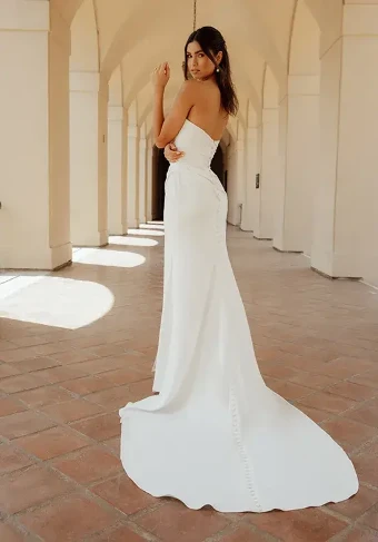 Essense of Australia - OTR Style #D3634 #6 (IVR) Ivory thumbnail