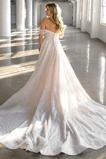 Essense of Australia - OTR Style #D3648 #20 Ivory Patterned Tulle and Organza over Ivory Gown thumbnail