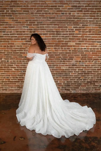 Essense of Australia - OTR Style #D3648 #25 Ivory Patterned Tulle and Organza over Ivory Gown thumbnail