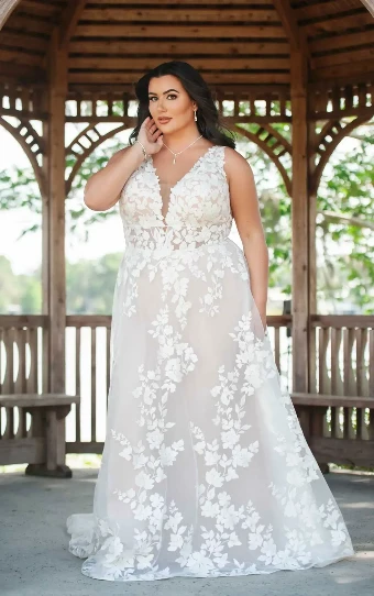 Essense of Australia - OTR Style #D3783 #9 Ivory/Mocha thumbnail