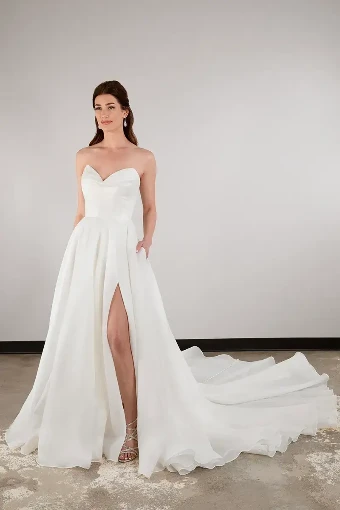 Essense of Australia - OTR Style #D3941 #2 Ivory thumbnail