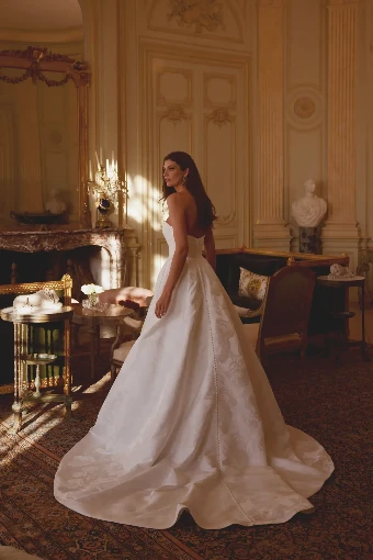 Justin Alexander - OTR Style #88406 #2 Ivory thumbnail