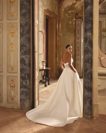 Justin Alexander - OTR Style #88448 #1 Latte/Ivory thumbnail