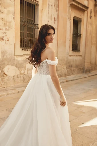 Sincerity - OTR Style #44489 #3 Latte/Ivory thumbnail